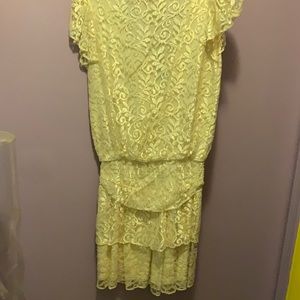 Beautiful vintage cream lace dress!